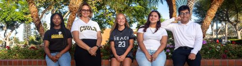 a group of 5 CSULB students sitting together
