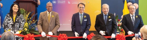 Ming Chuan University ribbon cutting.
